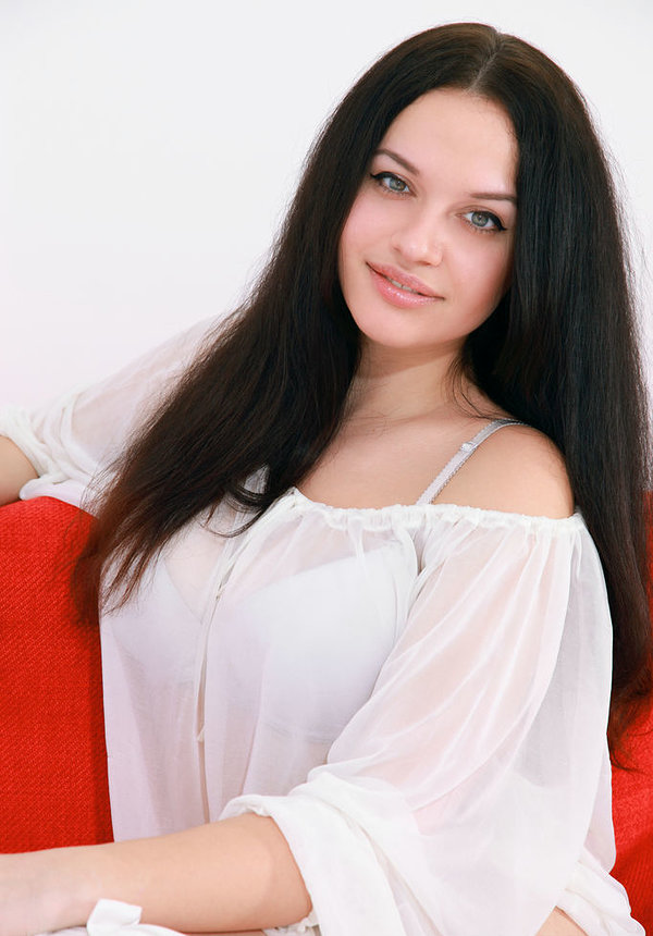 Фаина, 19 лет, 10 размер груди